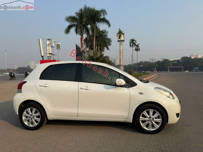 Xe Toyota Yaris 1.3 AT 2010