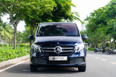 Mercedes V250 Luxury 2020 80000 km Xanh