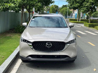 Mazda CX-8 PREMIUM VÀNG năm sản xuất 2026 sẵn xe