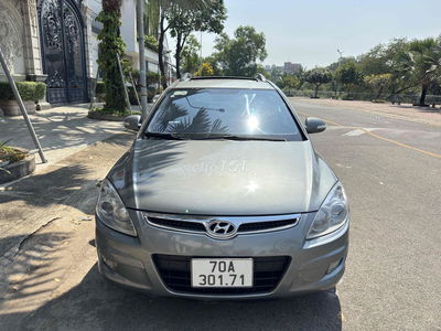 Hyundai i30 CW 2009 1.6 AT 100000 km