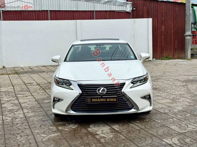Xe Lexus ES 250 2016