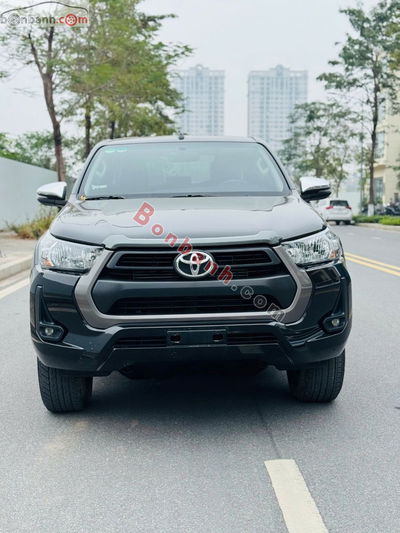 Xe Toyota Hilux 2.4L 4x2 AT 2021