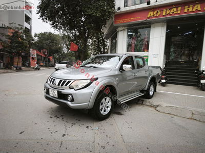 Xe Mitsubishi Triton 4x2 AT 2018