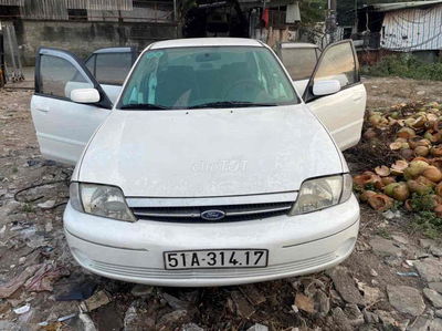 Ford Laser màu san xuất 2001 số san