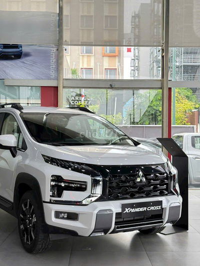 XPANDER CROSS 2026 TRẮNG XE SẴN GIAO NGAY GIÁ TỐT