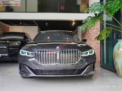 Xe BMW 7 Series 740Li 2021