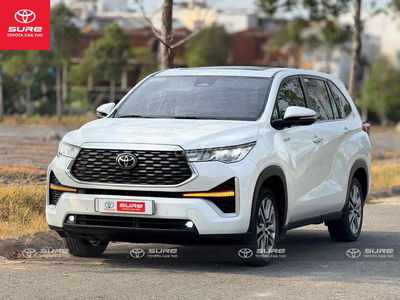 Toyota Innova Cross Hybrid 2023 Trắng 39.000 km