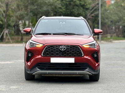 Toyota Yaris Cross 2023 lướt, tiết kiệm hơn xe mới