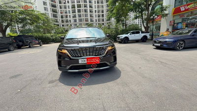 Xe Kia Carnival Signature 2.2D 2023