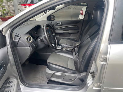 Chính chủ bán forcus 2008