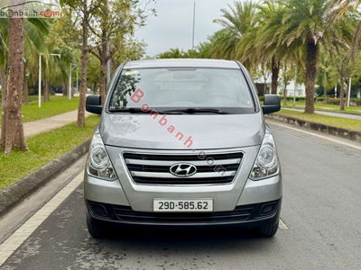 Xe Hyundai Grand Starex Van 2.5 MT 2015