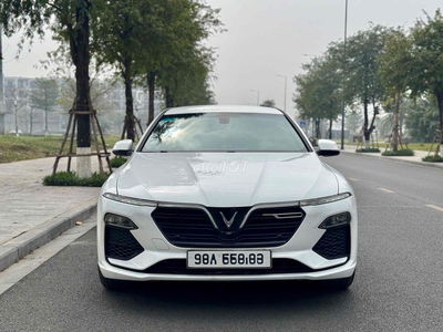 Vinfast Lux A 2022 Base Trắng