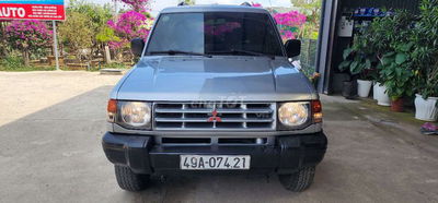 Mitsubishi Pajero 2002 V33