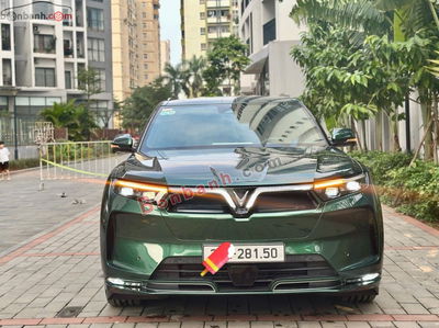 Xe VinFast VF9 Plus 7S 2024