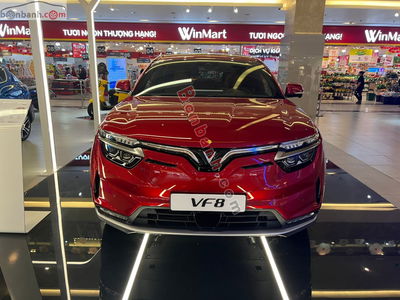 Xe VinFast VF8 Plus AWD 2026