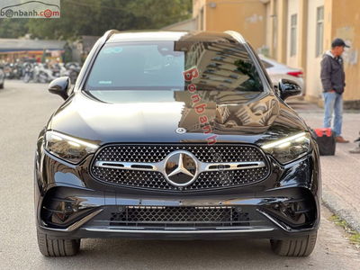 Xe Mercedes Benz GLC 300 4Matic 2023