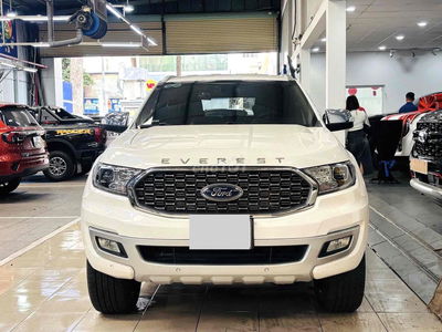 Everest Titanium 1 Cầu 1 Chủ Xe Bán Tại Hãng Ford
