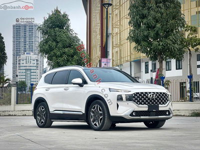 Xe Hyundai SantaFe Cao cấp 2.5L HTRAC 2022