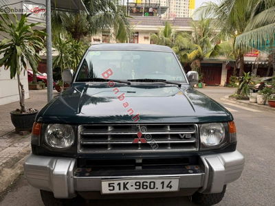 Xe Mitsubishi Pajero 3.0 2006