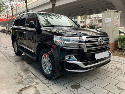 Xe Toyota Land Cruiser VX 4.6 V8 2016