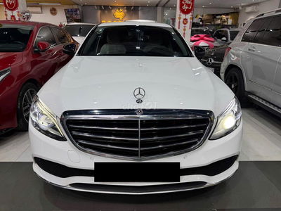 Mercedes C200 2020 Exclusive Trắng