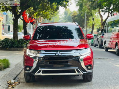Xe Mitsubishi Outlander 2.0 CVT 2022