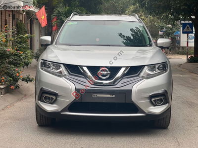 Xe Nissan X trail 2.5 SV Luxury 4WD 2020