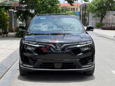 Xe VinFast VF8 Eco AWD 2023