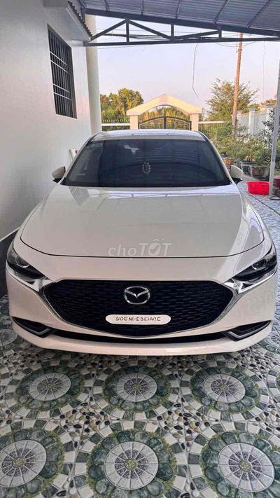 Mazda 3 2025 Luxury Trắng