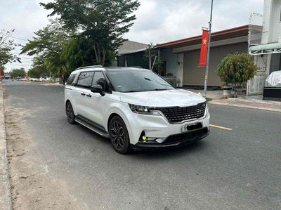 Kia Carnival 2022 2.2D Signature 46000 km