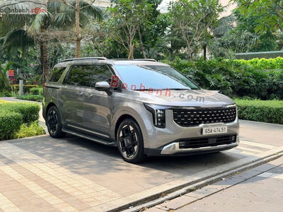Xe Kia Carnival Signature 2.2D 2024