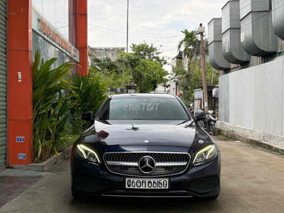 Mercedes-Benz E250 Xanh đen