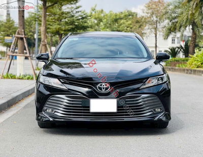 Xe Toyota Camry 2.0G 2020