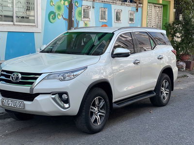 Fortuner MT 2018 rất đẹp.