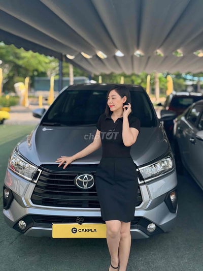 Toyota Innova Bạc Số sàn