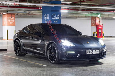Xe Porsche Panamera 3.0 V6 2020