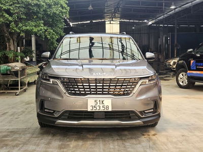 KIA Carnival 2022 Signature 3.5V6 67000 km