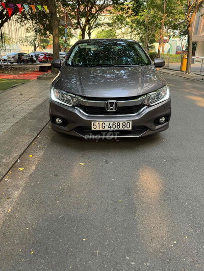 Honda City 2017 CVT 19000 km Xám