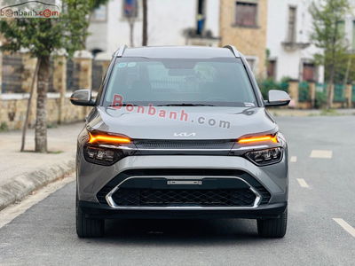 Xe Kia Carens 1.5G Luxury 2024