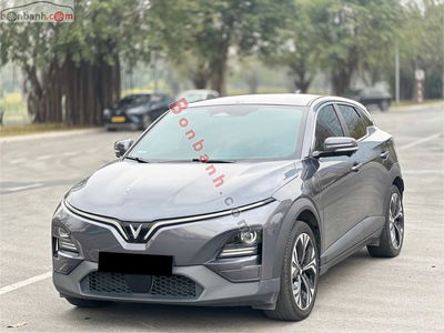 Xe VinFast VF6 Plus 2024