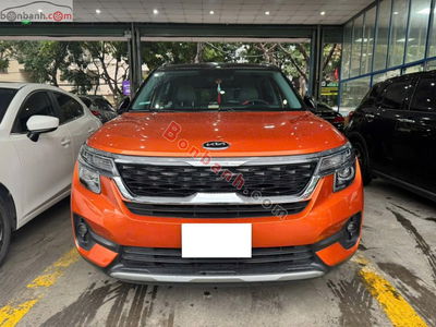Xe Kia Seltos Luxury 1.4 AT 2020