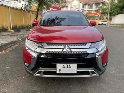 Mitsubishi Outlander 2021 rất đẹp