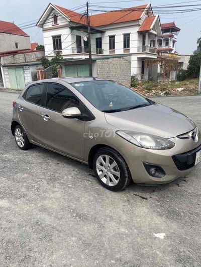 Mazda 2014 còn rất đẹp