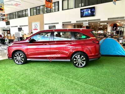 Xe Toyota Veloz Cross Top 1.5 CVT 2026