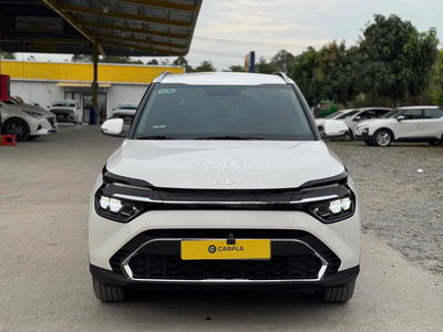 Kia Carens 1.5G Luxury 2024