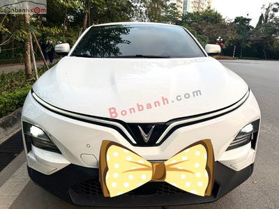 Xe VinFast VF6 S 2024