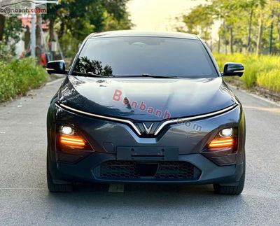 Xe VinFast VF6 Plus 2025