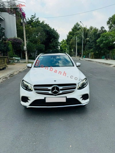 Xe Mercedes Benz GLC 300 4Matic 2018