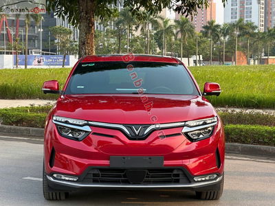 Xe VinFast VF8 Plus AWD 2023