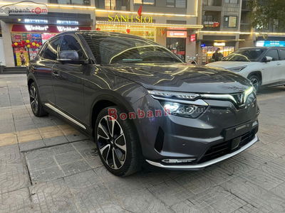 Xe VinFast VF8 Plus AWD 2023